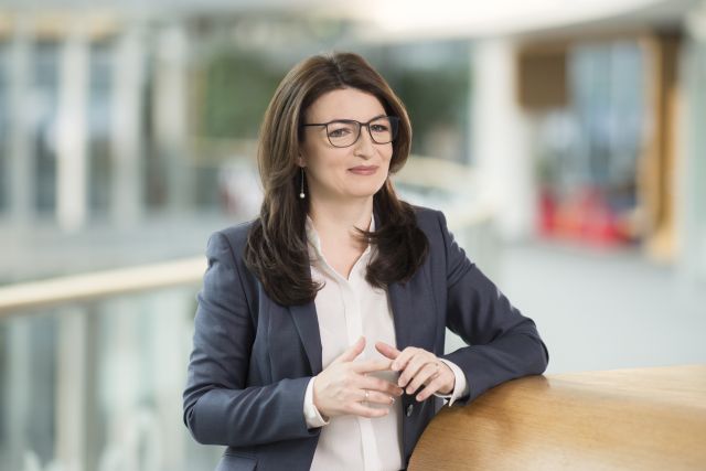 INTERVIU Lăcrămioara Diaconu Pințea, membru Directorat, despre misiunea care părea imposibilă la CE Oltenia, dar s-a realizat: Timp de mai bine de un an, lună de lună, zi de zi s-a lucrat la atragerea băncilor și a investitorilor privați către o companie care era sub spectrul insolvenței  | InvesTenergy