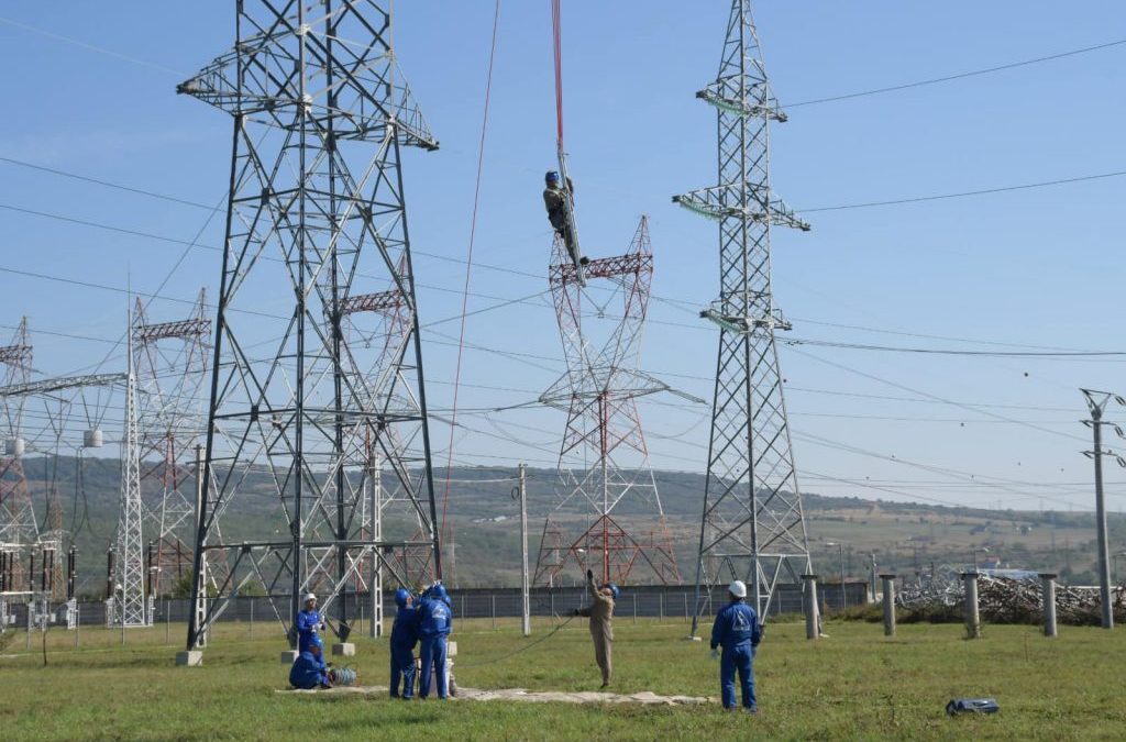 Transelectrica are în plan investiții de peste 7 miliarde lei pentru perioada 2022 – 2031. ANRE a aprobat Planul de Dezvoltare a Rețelei Electrice de Transport  | InvesTenergy