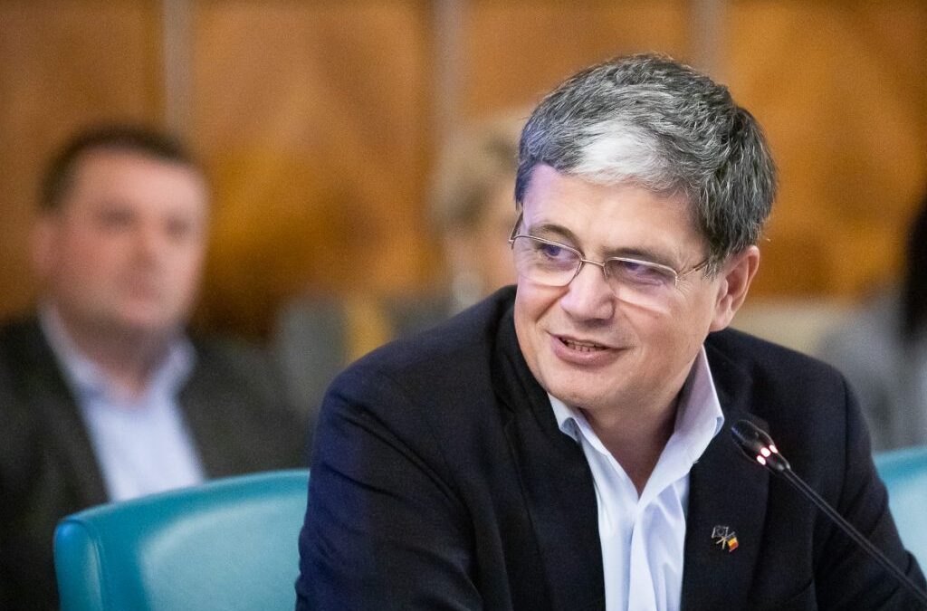 Cardurile de energie vor fi distribuite de la 1 februarie
