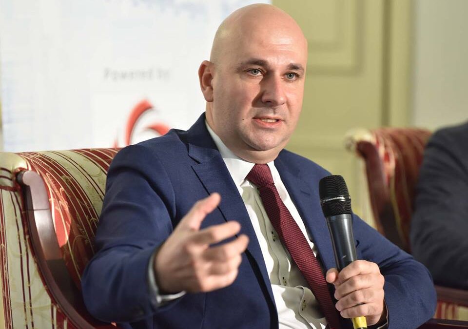 Directorul Hidroelectrica, despre cum emite facturile: câte două pe lună. Numărul celor care vor să devină clienți e în scădere