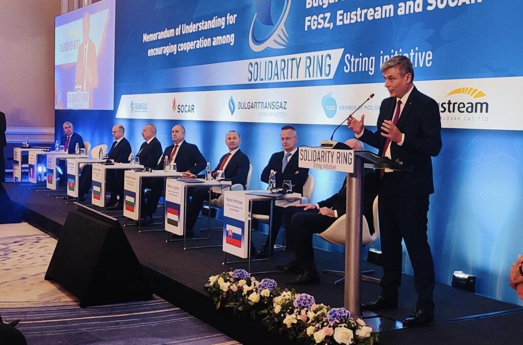 Memorandum: Se încurajează cooperarea între Transgaz, Bulgartransgaz, FGSZ și SOCAR  | InvesTenergy