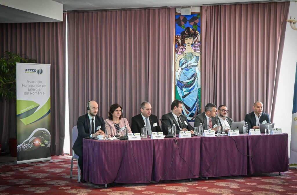 Furnizorii vor da bani înapoi la circa 200.000 de clienți casnici care și-au redus consumul de energie în 2022 | InvesTenergy