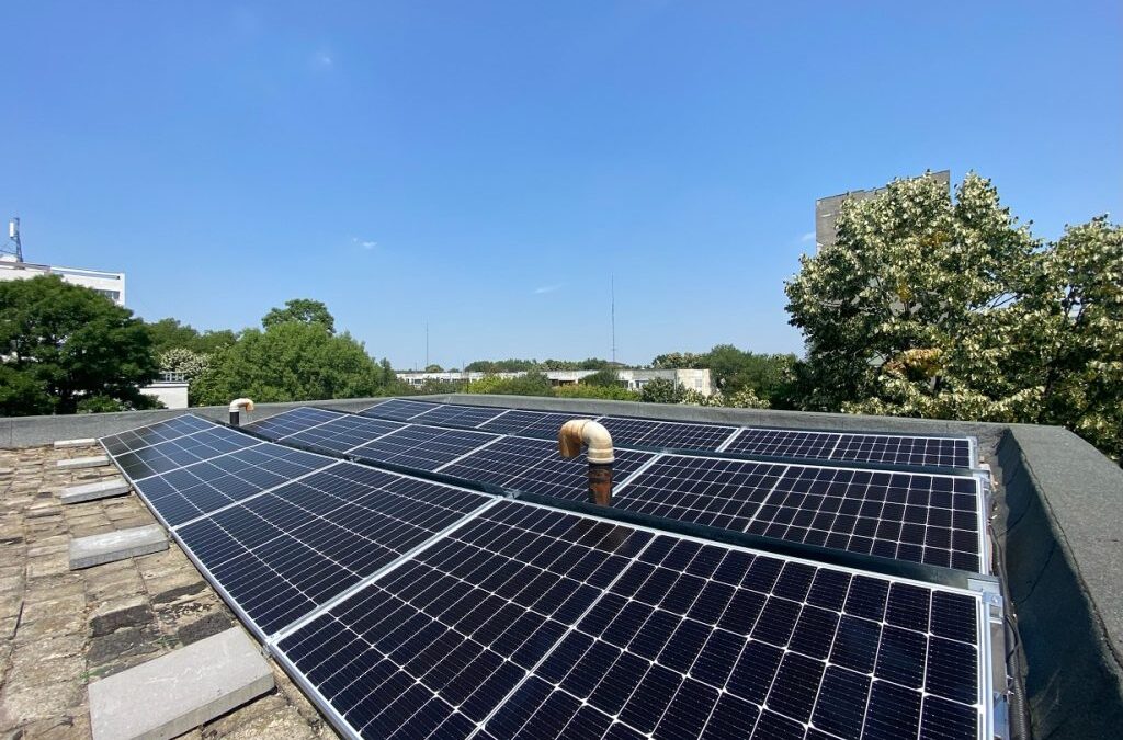 Preţuri negative la energie în Europa pe fondul creșterii producţiei de energie fotovoltaică  | InvesTenergy