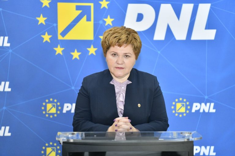 Deputat PNL Oana Ozmen: Promovarea și implementarea măsurilor de eficiență energetică în sectorul clădirilor reprezintă soluția cheie pentru combaterea efectelor caniculei și a schimbărilor climatice