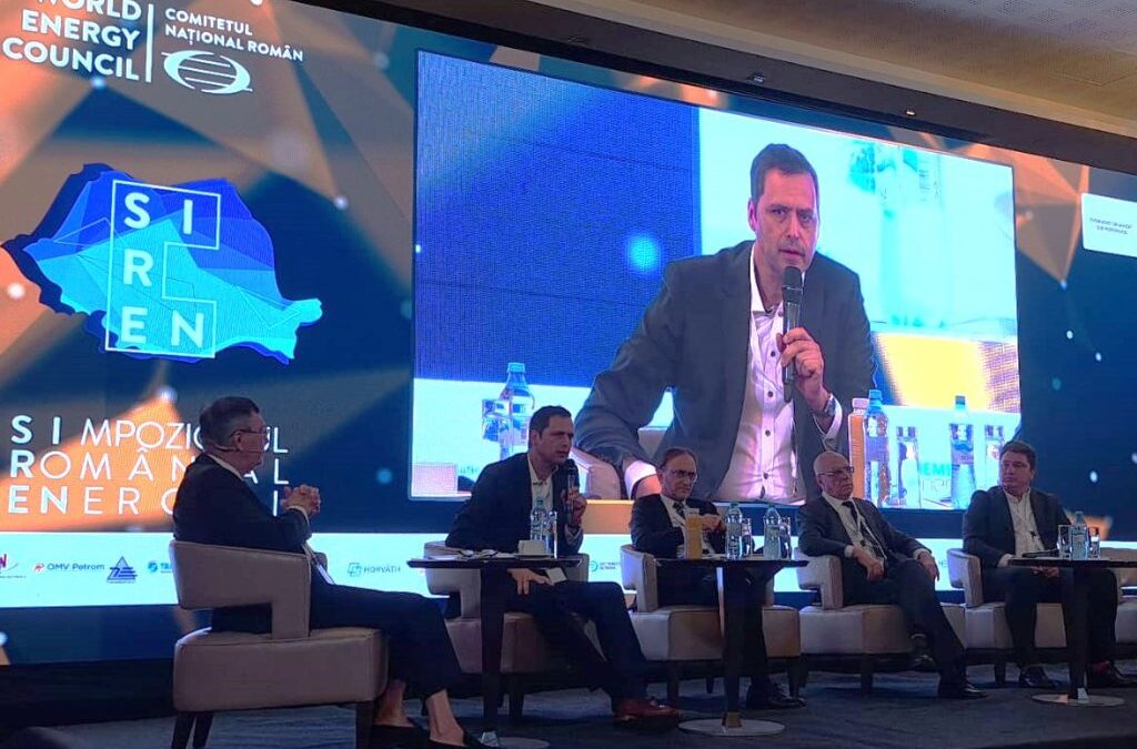 SIREN 2023. Andronache, ANRE: Vor fi 2.000 MW instalați la prosumatori la finele anului. Raffel, E.ON: Conectăm la rețeaua Delgaz Grid circa 1.000 de noi prosumatori pe lună. Este necesar un cadru de reglementare care să ne permită să investim corespunzător | InvesTenergy