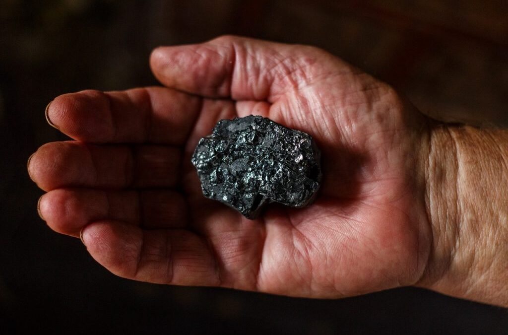 Ministerul Energiei inițiază două HG-uri prin care se alocă 50 milioane de lei din Fondul de Rezervă Bugetară, pentru finanțarea noii companii Complexul Energetic Valea Jiului