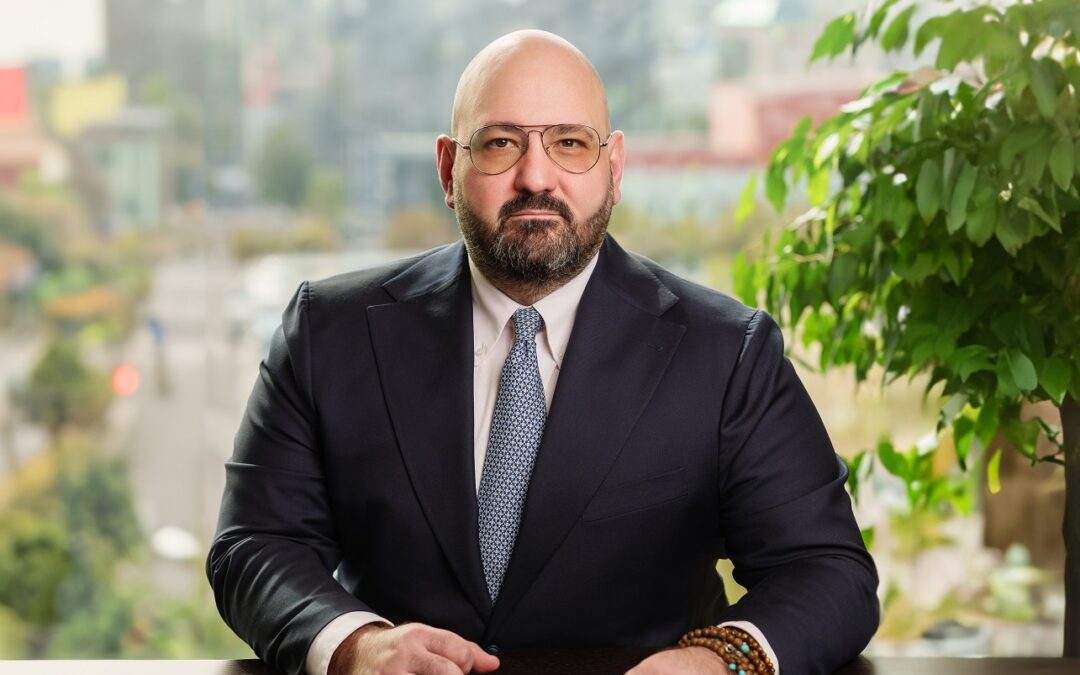 Menegazzo (PPC): Dacă rămânem blocaţi în opinii centrate pe interese naţionale în domeniul energiei,pierdem oportunitatea de a avea o Europă robustă