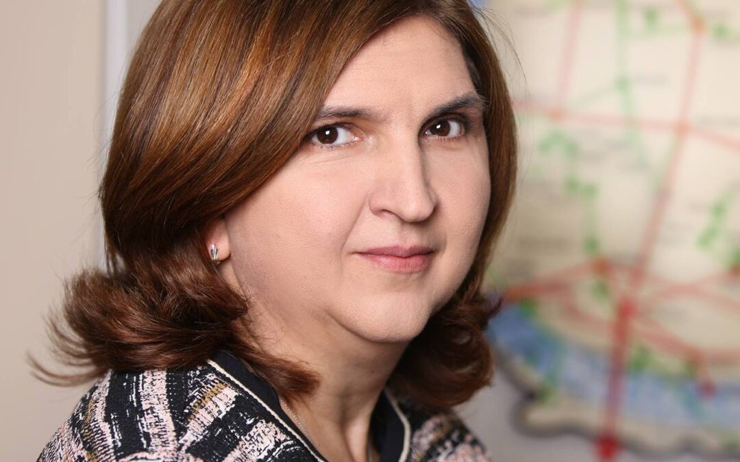 Corina Popescu: Competitivitatea industriei românești depinde de investițiile în regenerabile, stocare și de reducerea costurilor energiei; Plafonarea energiei a fost una dintre cele mai mari greșeli