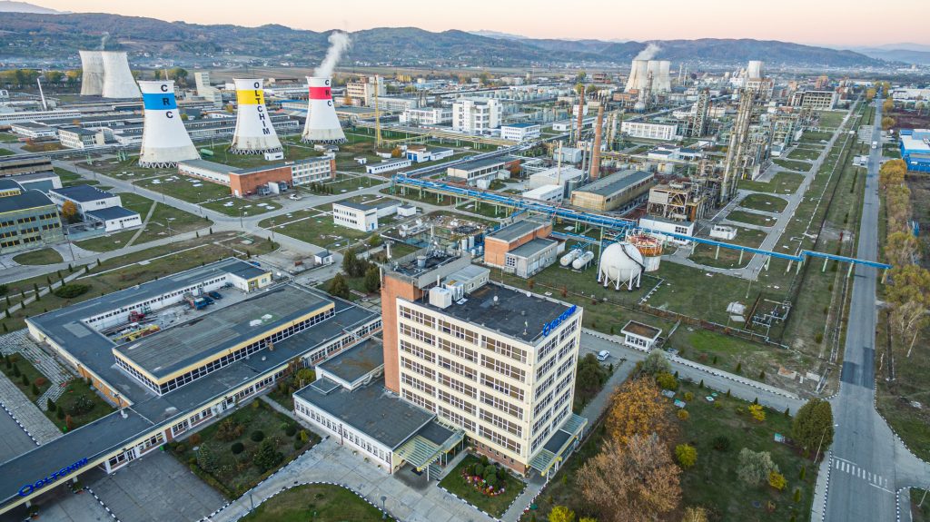 Chimcomplex-Rm.-Valcea-1024×575