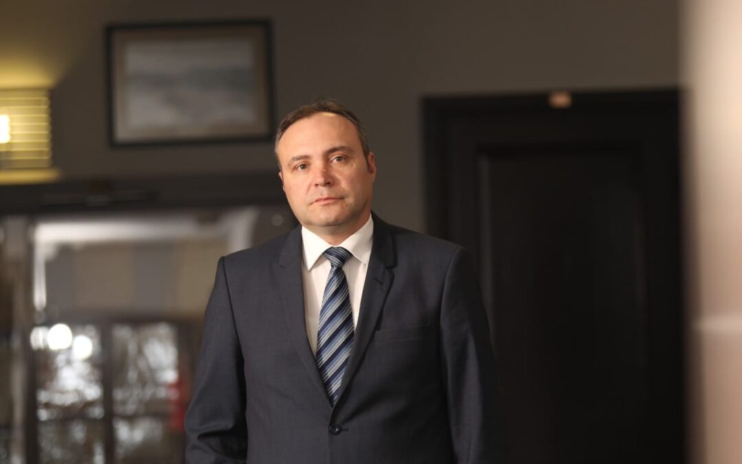 Stare de alertă energetică/ După 25 ani de iresponsabilitate energetică, Guvernul cere responsabilitate voluntară de la alții (Dumitru Chisăliță)