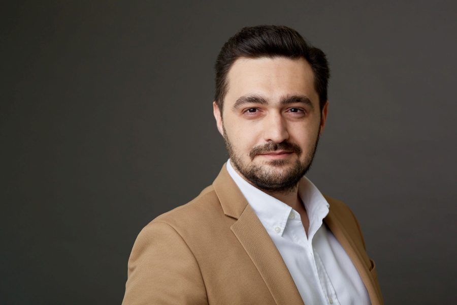 Cum schimbă AI piața energiei. Lucian Pamfile, Future Energy Leaders România: Traderul devine supraveghetor de sisteme și trebuie să se asigure că un algoritm optimizează ce i se cere ca urmare a unei decizii umane