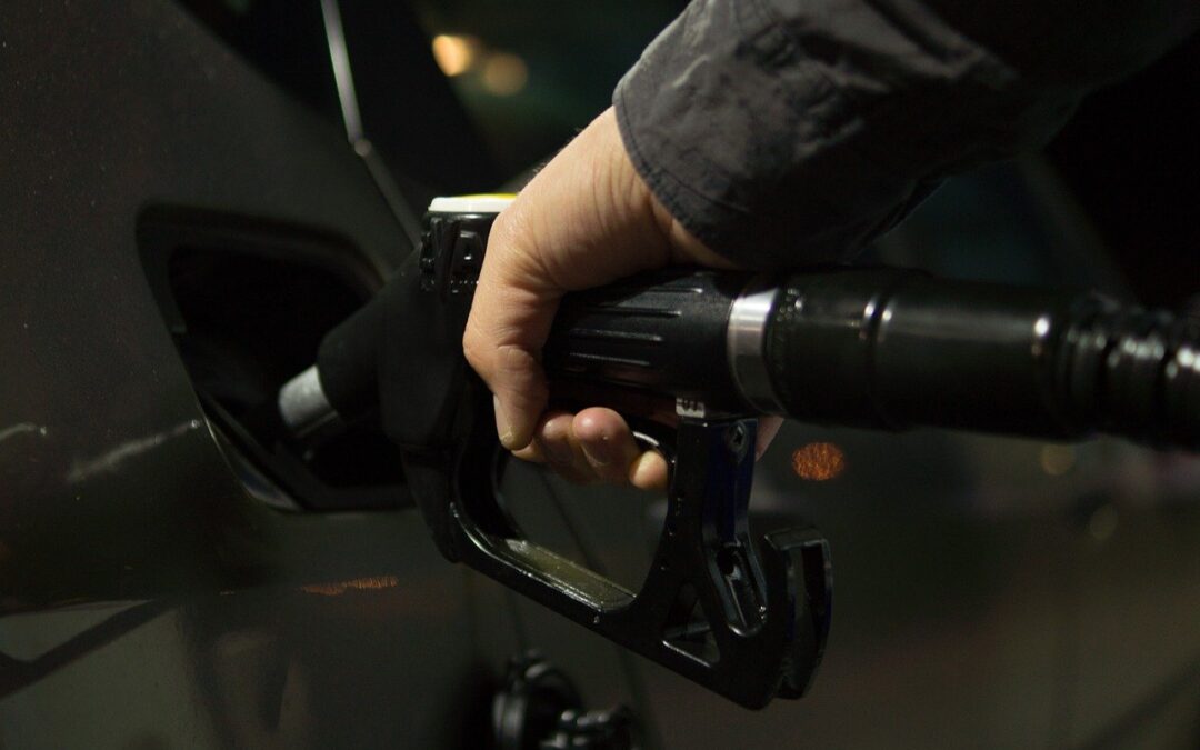Nu putem vorbi despre penurie pe piaţa carburanţilor din România, în acest moment (Cristian Buşoi)